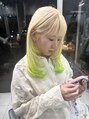 オブヘアージユウガオカ(Of HAIR Jiyugaoka) ミディアムヘアにレイヤーとアクセントにカラーをプラス◎