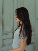 シンシ(Cinci)&nbsp;ロングレイヤースタイル