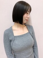 ソンノ(sonno) 透明感カラー ショートカット 艶カラー ミニボブ オリーブ