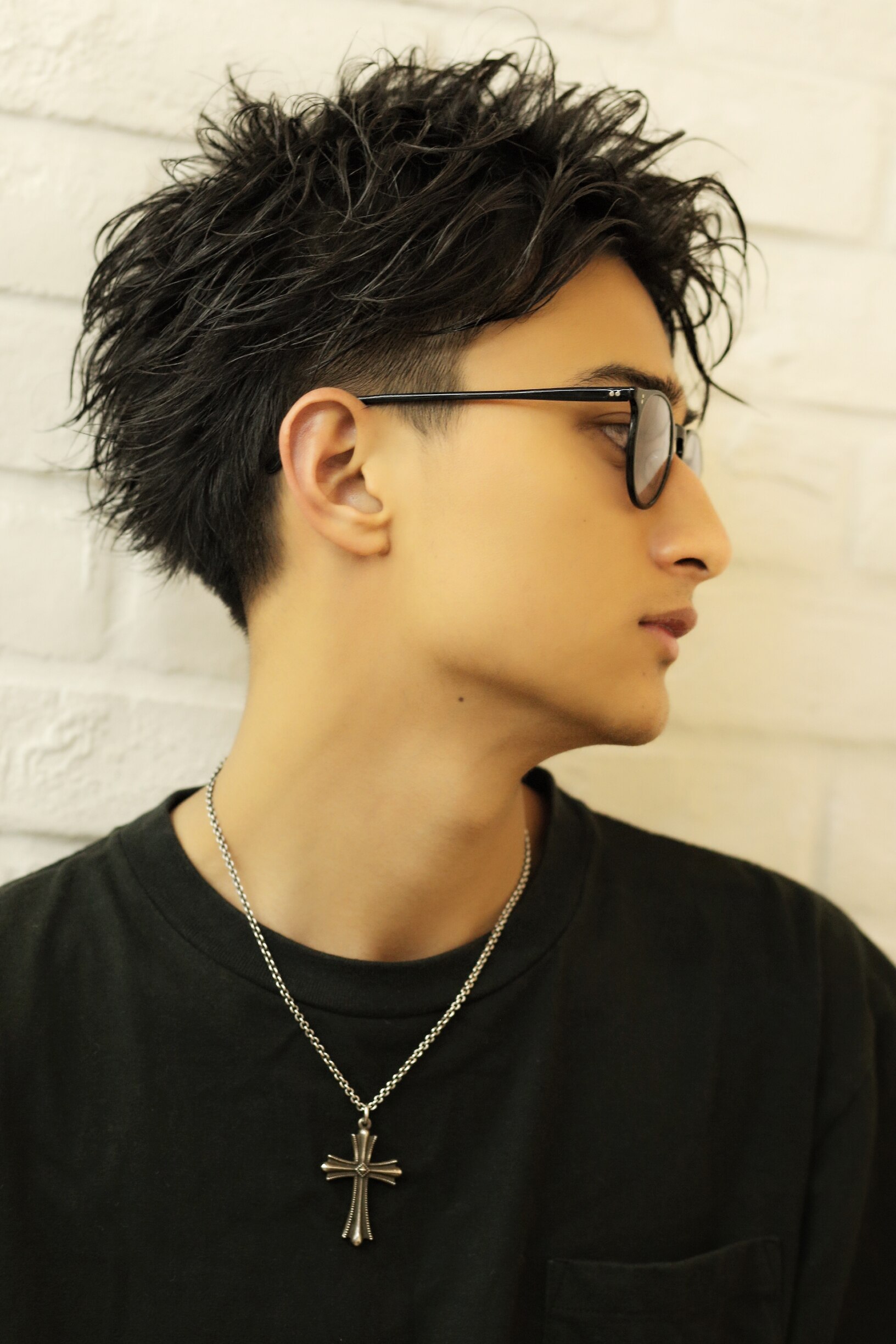 グランジツーブロックジェントル刈り上げネープレスアップバング