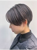 マニッシュショート、刈り上げ女子、ハンサムショート