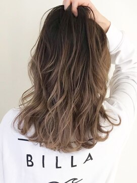 ブロッサム 北浦和店 デザインカラーセミディブリーチダブルカラーバレイヤージュ