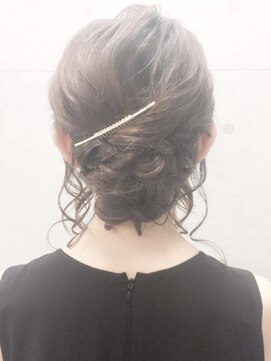 リヴ 目黒(riv.) メルティカラー/マッシュ/くびれヘア/着物[目黒駅]