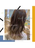 グラデーションカラー×ヘルシースタイル　20代30代40代