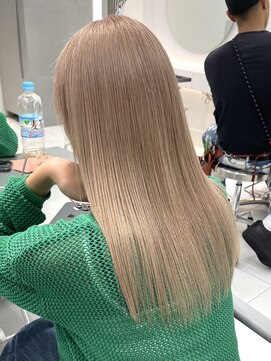 アールプラスヘアサロン(ar+ hair salon) ミルクティーベージュ