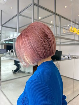 リタブランシェ(Lita branche) "コンパクトボブ×コーラルピンク"