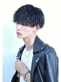 波打ちツイスパ　マッシュ　刈り上げ　ツーブロック