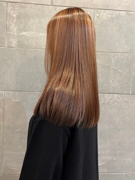 カミソメヤイロドリ(髪染やIRO-D-ORI) ベージュカラー メルティカラー 艶カラー ストレートロング