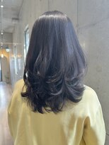 ノーム(Noam)&nbsp;《ふんわりボリューム》ミディアムパーマ