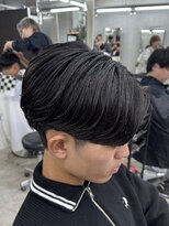 エデアンルクラ 下通(EDEAN Leclat)&nbsp;熊本メンズパーマ センターパート ニュアンスパーマ MEN'S HAIR