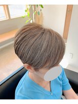 レジョワイユコンペール(Les Joyeux Comperes)&nbsp;白髪ぼかしショート