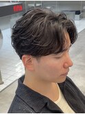 渋谷フェザーパーマメンズカットセンターパート毛流れパーマ30代