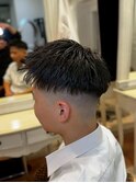 センター分けマンバンヘアアップバングオールバック