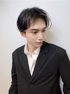 トルネード(TORNADO) 外国人風ハイライト センターパート アップバングt1117