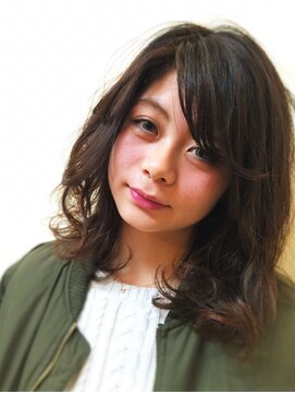 ジェレミー(Jelemy) 無造作外ハネミディ!