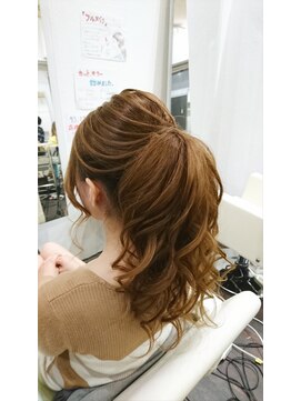 ミグ バイ クオーレ(mig by CUORE) かぶせスジポニーテール