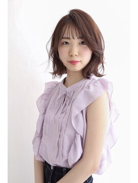 イソラブル(ISOLA-blu) 【ナチュラルフェミニン】ルーズボブ×シアーピンク