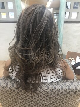 ヘアー デザイナーズ クルー ドルフィン(HAIR DESIGNERS CREW dolphin) バレイヤージュコントラストハイライト