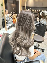 ブレンド 渋谷(BLend)&nbsp;20代30代40代白髪ぼかしハイライト小顔ショートボブミニウルフ