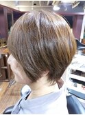 ショートボブ