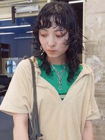 ベラ(BELLA)&nbsp;BELLA★楠瀬★マッシュウルフパーマ×くるくる★