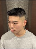 スキンフェード/メンズカット/ショート/短髪/アップバング
