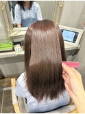 ピンクブラウン