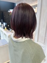 キャアリー(Caary) 福山人気ラズベリーピンク外ハネ20代30代切りっぱなし外ハネボブ