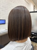 ベルシュヴー(belles cheveux)&nbsp;ツヤボブグレージュカラー