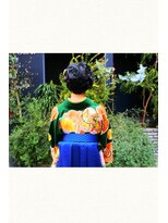 アンプレヴーアジュテ(Impre'vu ajoute)&nbsp;袴アレンジ