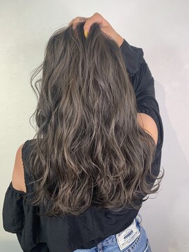 モーション 新宿(motion) アッシュグレージュ