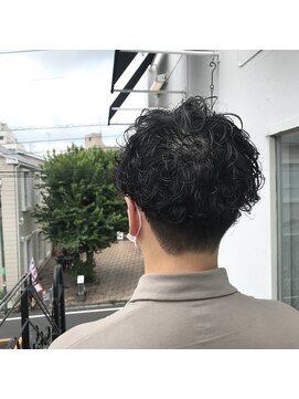 セルマ 自由が丘(selma est) メンズパーマ