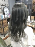 【LOARK】オリーブカラーでグラデーション♪