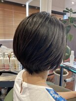 リリ(Re:Re:) 透け感前下がりボブ
