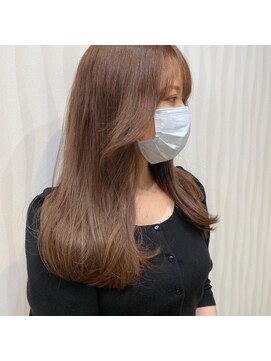 イーラヘアー(ERA HAIR) ゆる巻きヘア×ミルクティーベージュ×韓国風