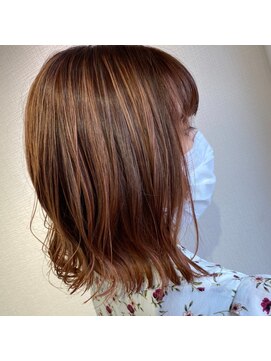 ワンズプロフェッショナル(ONE’S Professional) ハイライト×ピンクブラウン