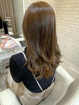 マーリャヘアー(mallia hair) ロングレイヤースタイル
