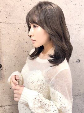 トリコ(torico) ミディアムレイヤー (ヨシンモリ) 【八王子美容室/韓国ヘア】