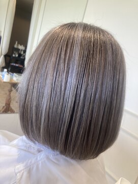 グリフィカ(griFFica) griFFica 白髪染めを辞めてつくるカラー