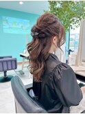 ハーフアップ
