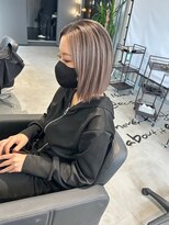 キング 梅田(K!ng)&nbsp;【梅田】ミルクティーベージュバレイヤージュ髪質改善カラー