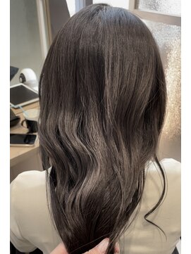 エレノア 梅田店(Eleanor) アッシュベージュ◎