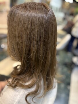 モア 下通店(MORE) マットブラウン