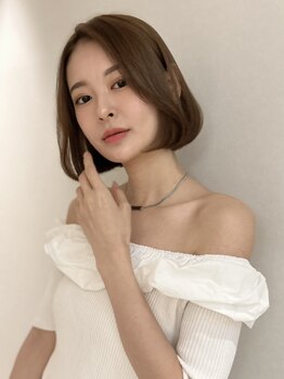 ボヌール 銀座並木通り店(Bonheur)の写真/【小顔デザインカット＋Tr ￥4,950】乾かすだけでシンプルなstyle♪首筋綺麗に見えて横顔も可愛い！