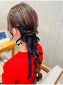 お呼ばれパーティーヘア 大人かわいい編みおろしアレンジ