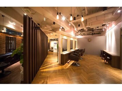 ウノプリール 京橋店(uno pulir)の写真