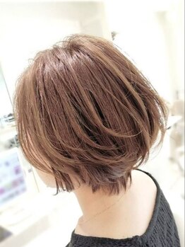 ファイブボックスヘアー 広島(five vox hair)の写真/「上品で女性らしい」「傷ませない艶カラー」が得意/30代40代50代のリピート率90%超えの満足度