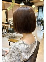 チリンバイロストシティー(Chillin by LOSTCITY)&nbsp;切りっぱなしボブ