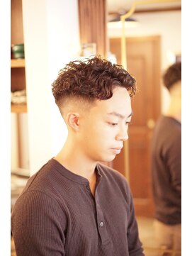 バーバーショップ ダリー(BARBERSHOP DALIE) ショートラルフカール