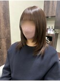 ワンカールして可愛いミディアムレイヤースタイル